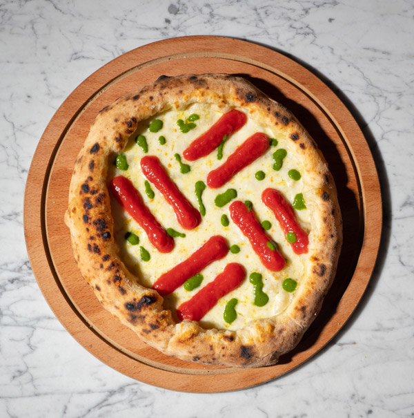 La pizza Margherita Sbagliata di Pepe in Grani